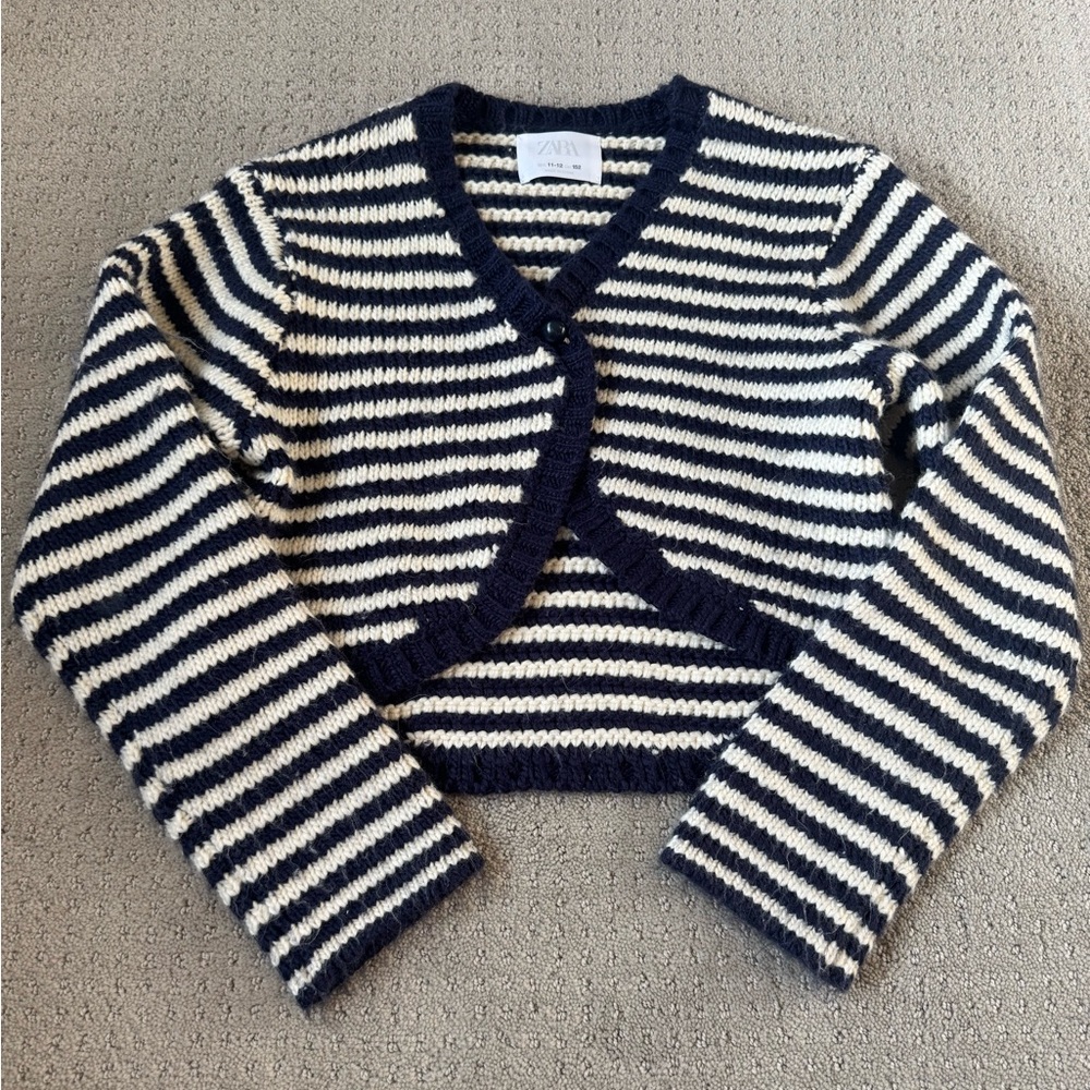 Girls navy stripe Zara sweater cardigan size 11-12.